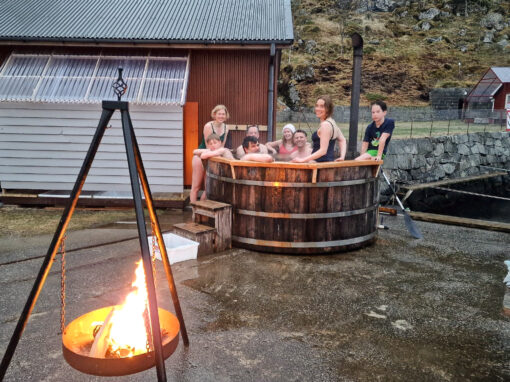 Rent the hottub
